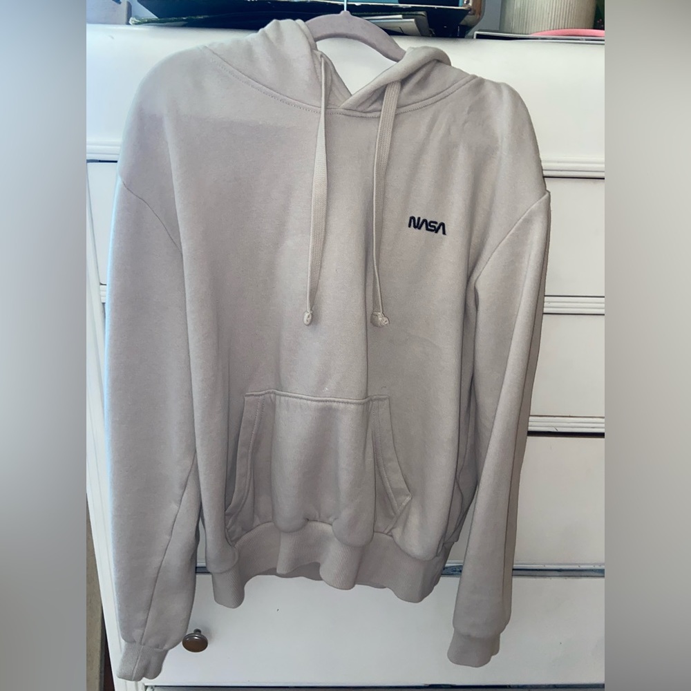 H&M beige hoddie